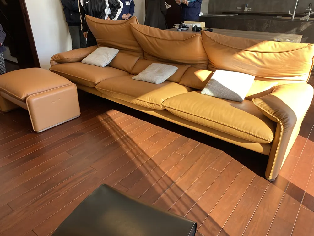 納品事例 カッシーナ(Cassina) マラルンガ40マキシ(Maralunga 40