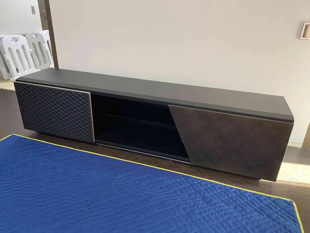 Cattelan Italia ASTON TV