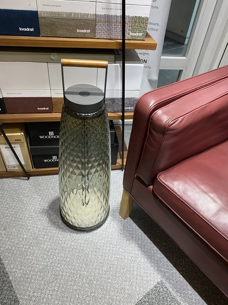 納品事例 Cassina SINGAPORE SLING スタンド照明 - ILDESIGNメッセージ