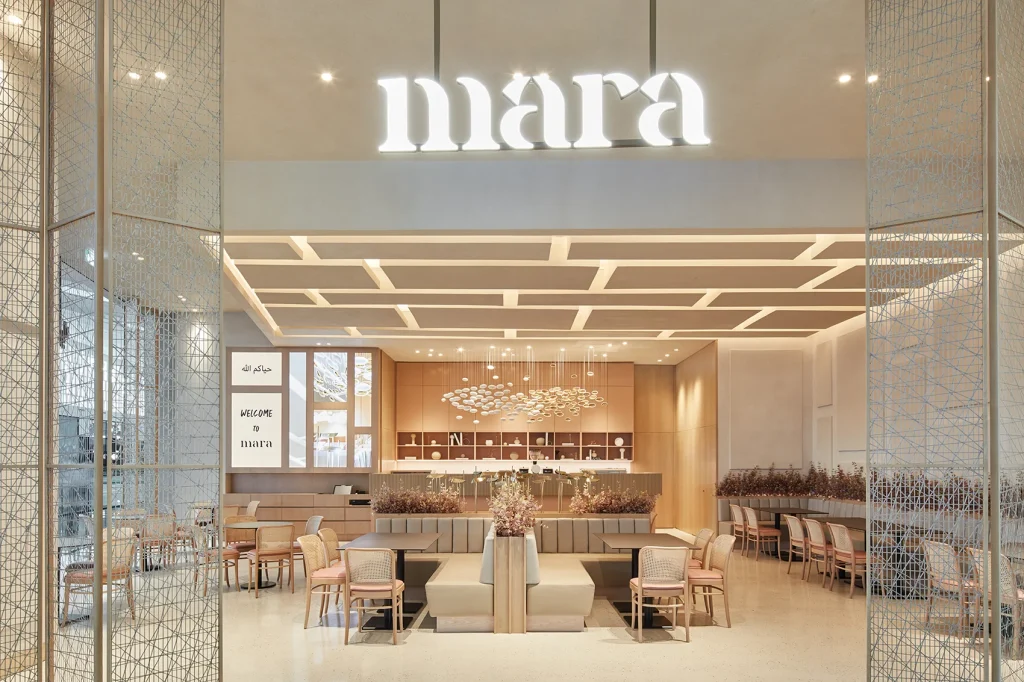 TON "Chair 811" at Mara restaurant & lounge (*2)