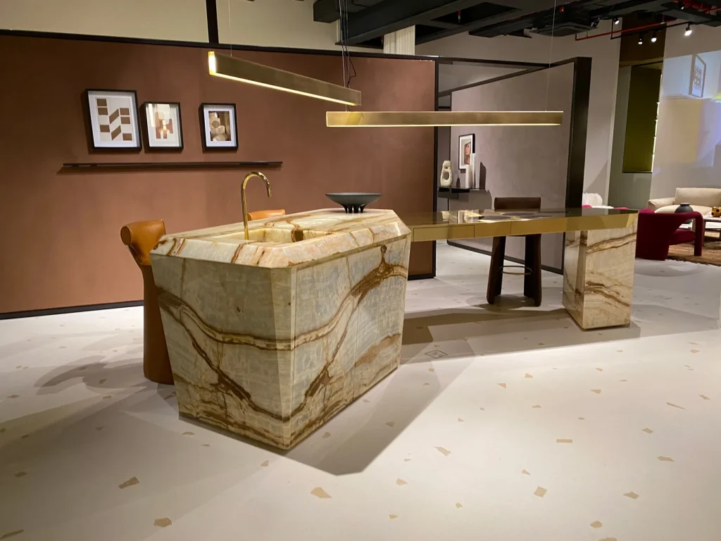 ご案内したミラノのブランドショールーム、家具専門店の一例