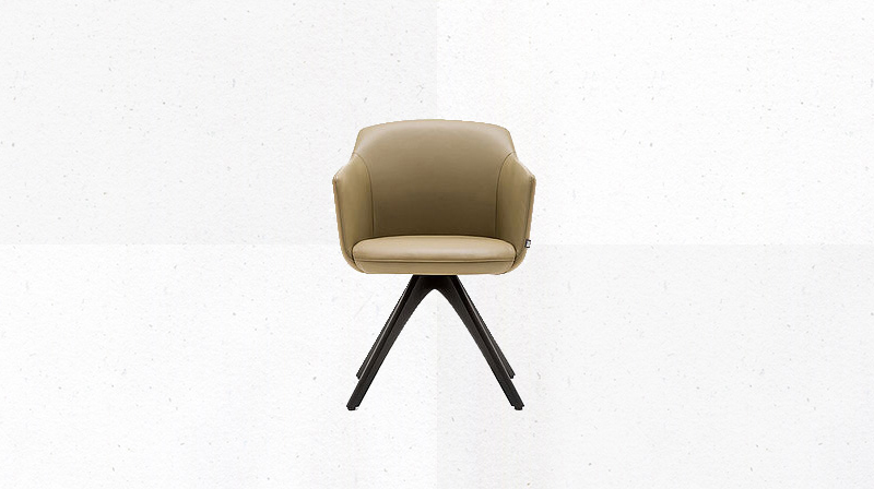 main_chair_640_01