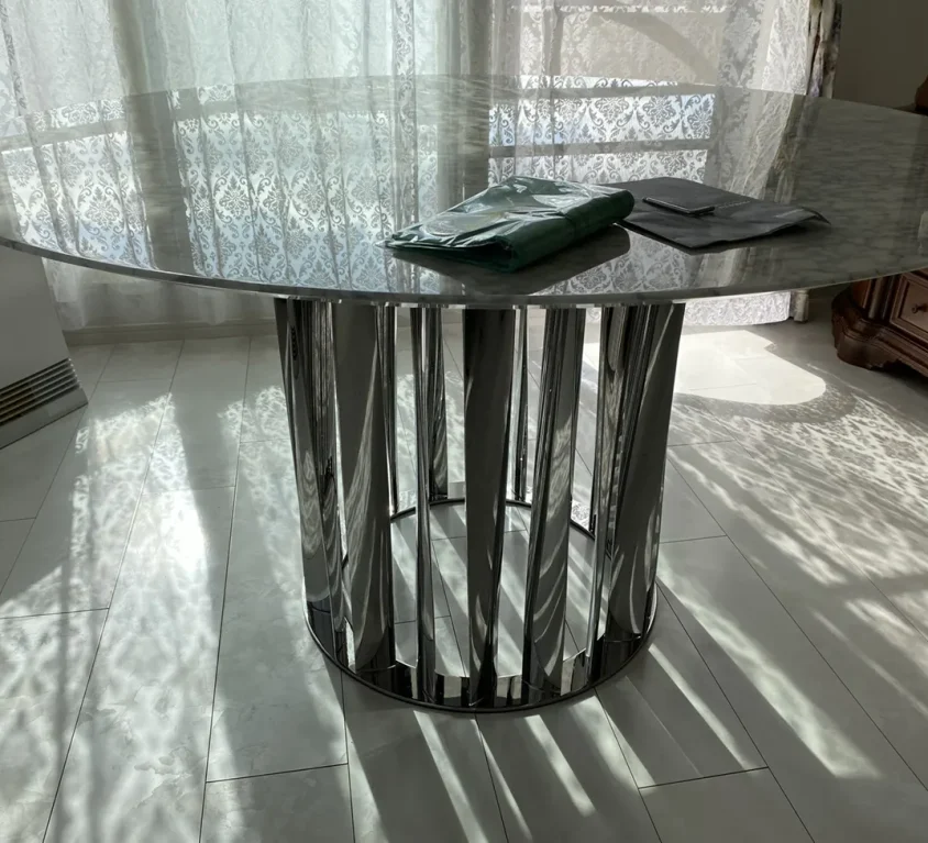 Cassina BOBOLI テーブル