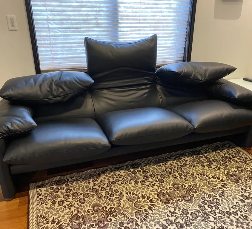 Cassina Maralunga 3人掛け