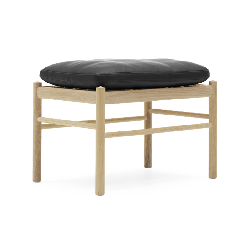 OW149F Colonial Footstool  2
