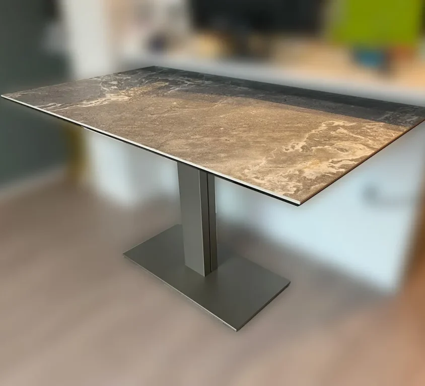 Cattelan Italia ELVIS KERAMIK テーブル