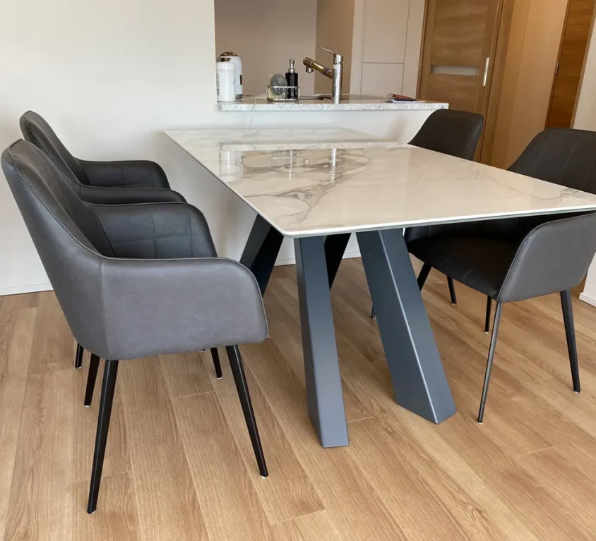 BONALDO BIG Table、Dan Form チェア