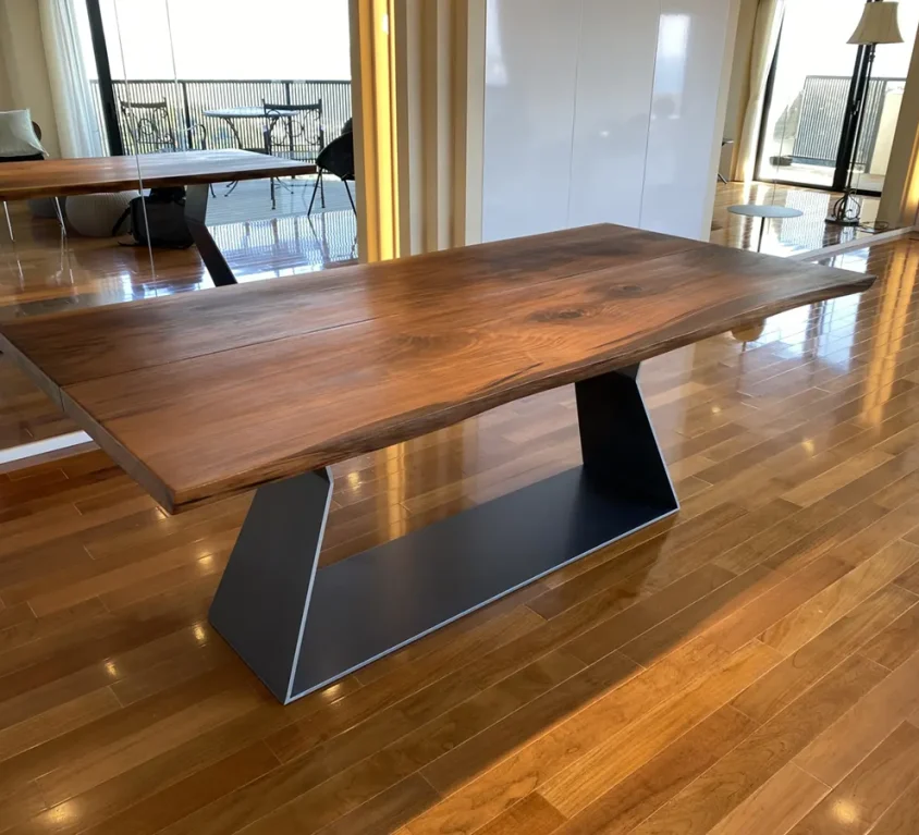 Riva1920 Bedrock Plank テーブル