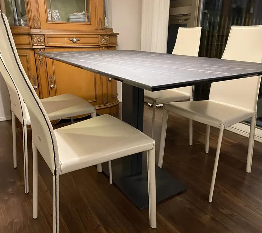 Cattelan Italia ELVIS Keramik テーブル