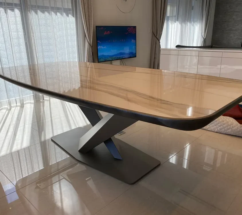 Cattelan Italia STRATOS KERAMIK PREMIUM ダイニングテーブル