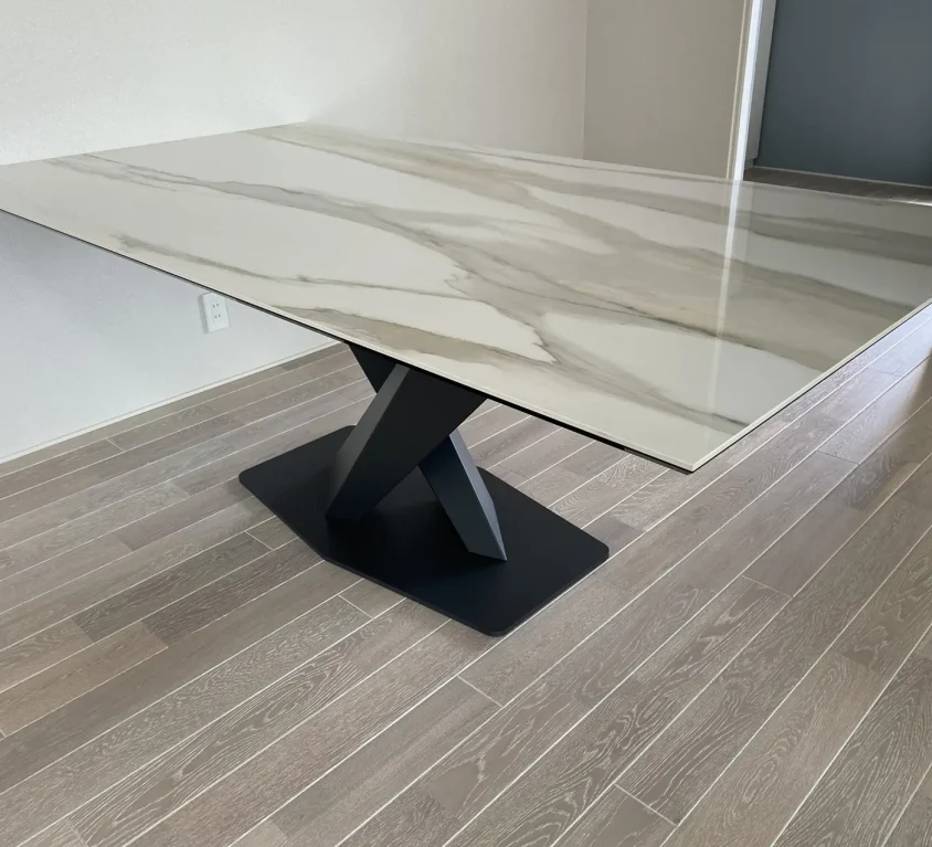 Cattelan Italia STRATOS KERAMIK テーブル