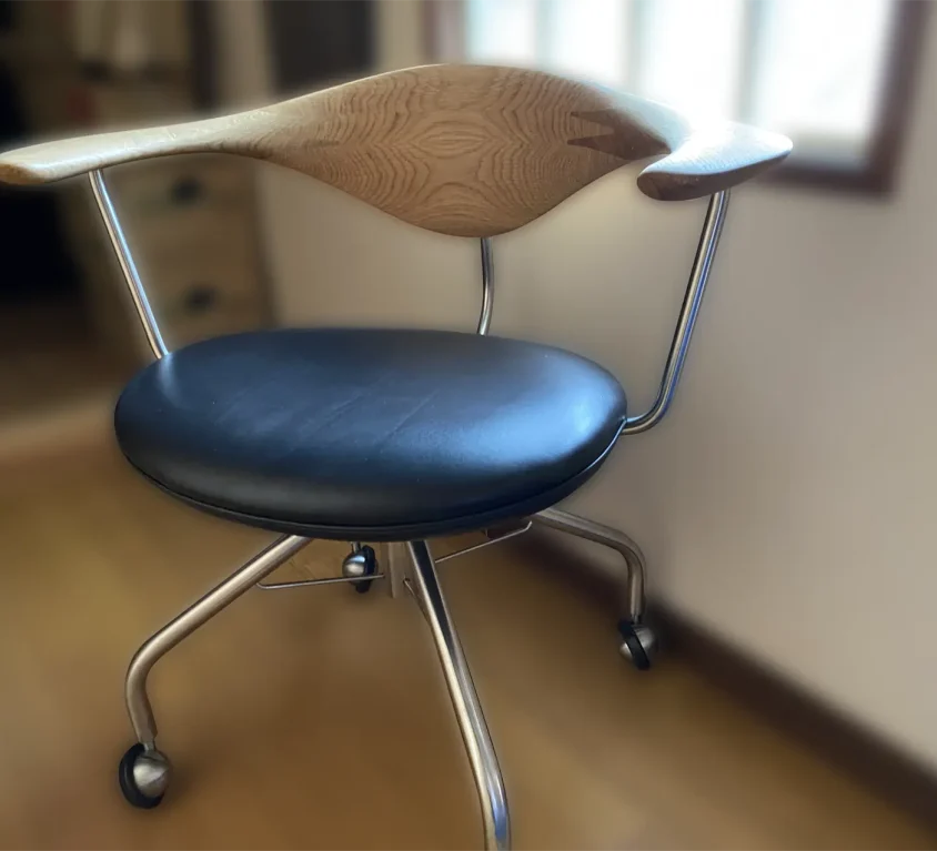PP Mobler PP502 スウィベルチェア