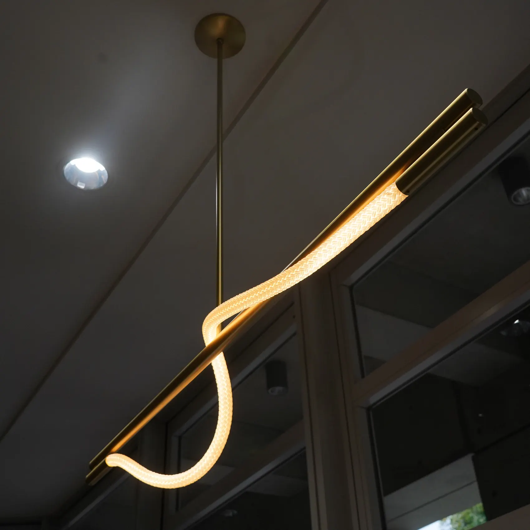 LUKE LAMP CO. "4ft Surrey I Rod Suspension" LUKE LAMP CO. "4ft Surrey I Rod Suspension"
