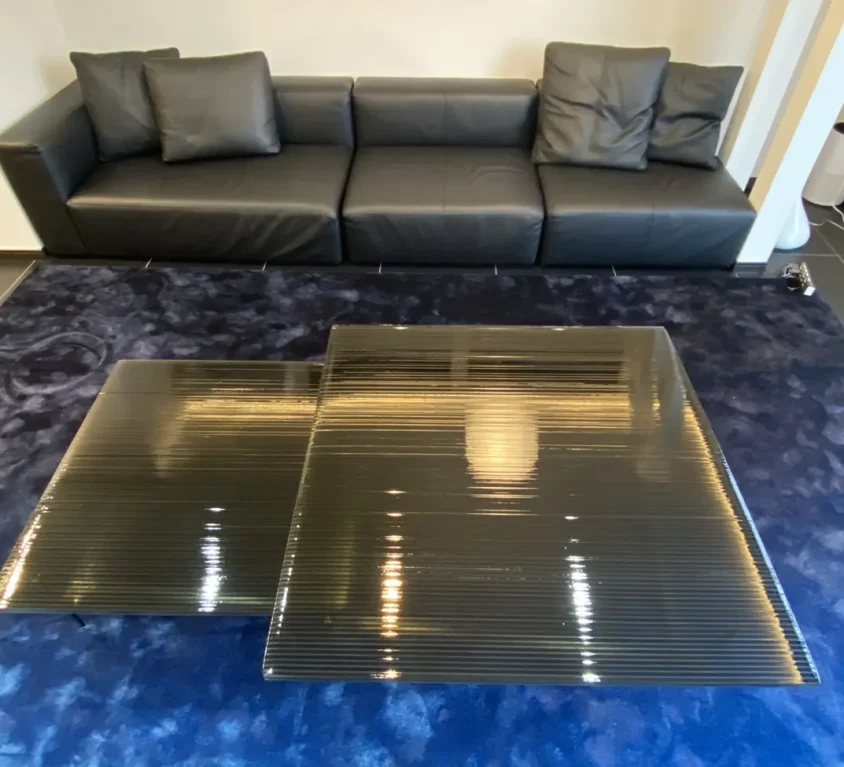 Fiam Italia(フィアムイタリア) WAVE(ウェイヴ) ローテーブル