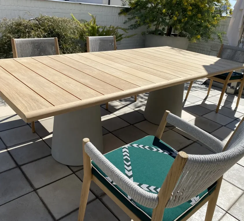 Cassina(カッシーナ) DINE OUT(ダインアウト) テーブル・チェア