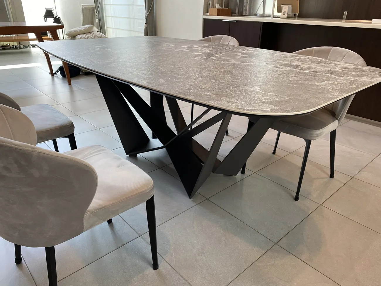 Cattelan Italia(カッテランイタリア) SKORPIO KERAMIK(スコルピオケラミック) テーブル