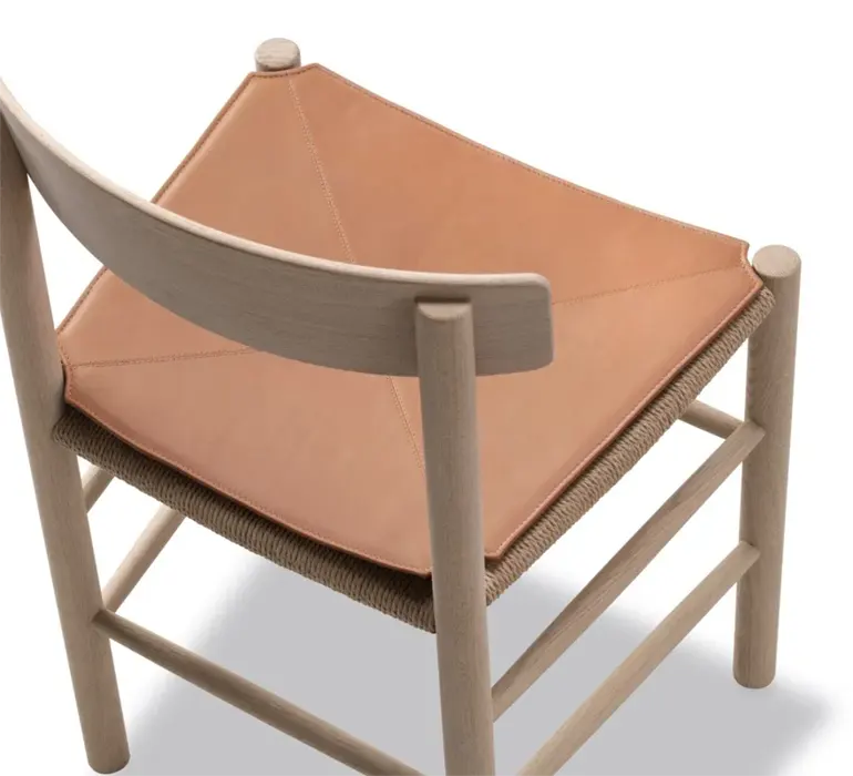 J39 Mogensen chair – Seat cushion campaign