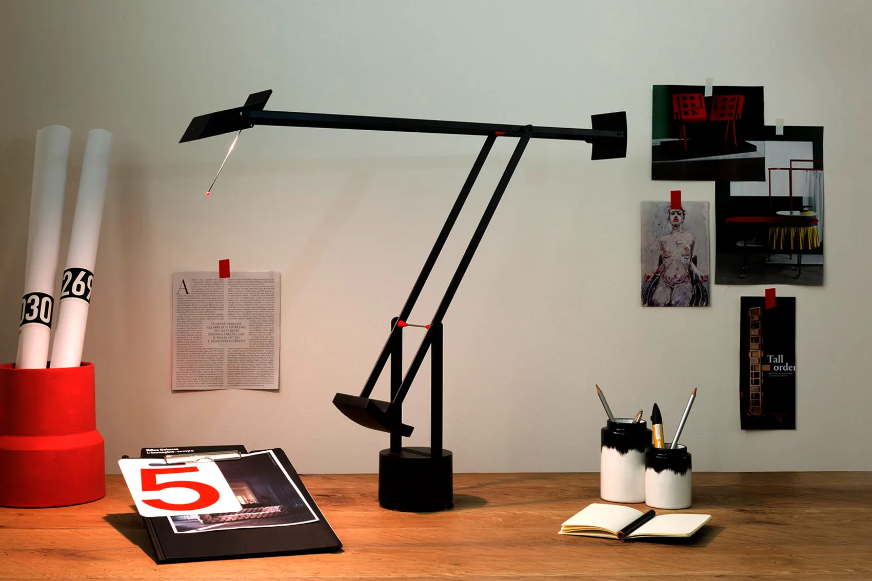 Artemide - Tizio (photo from Artemide homepage) Artemide - Tizio (photo from Artemide homepage)