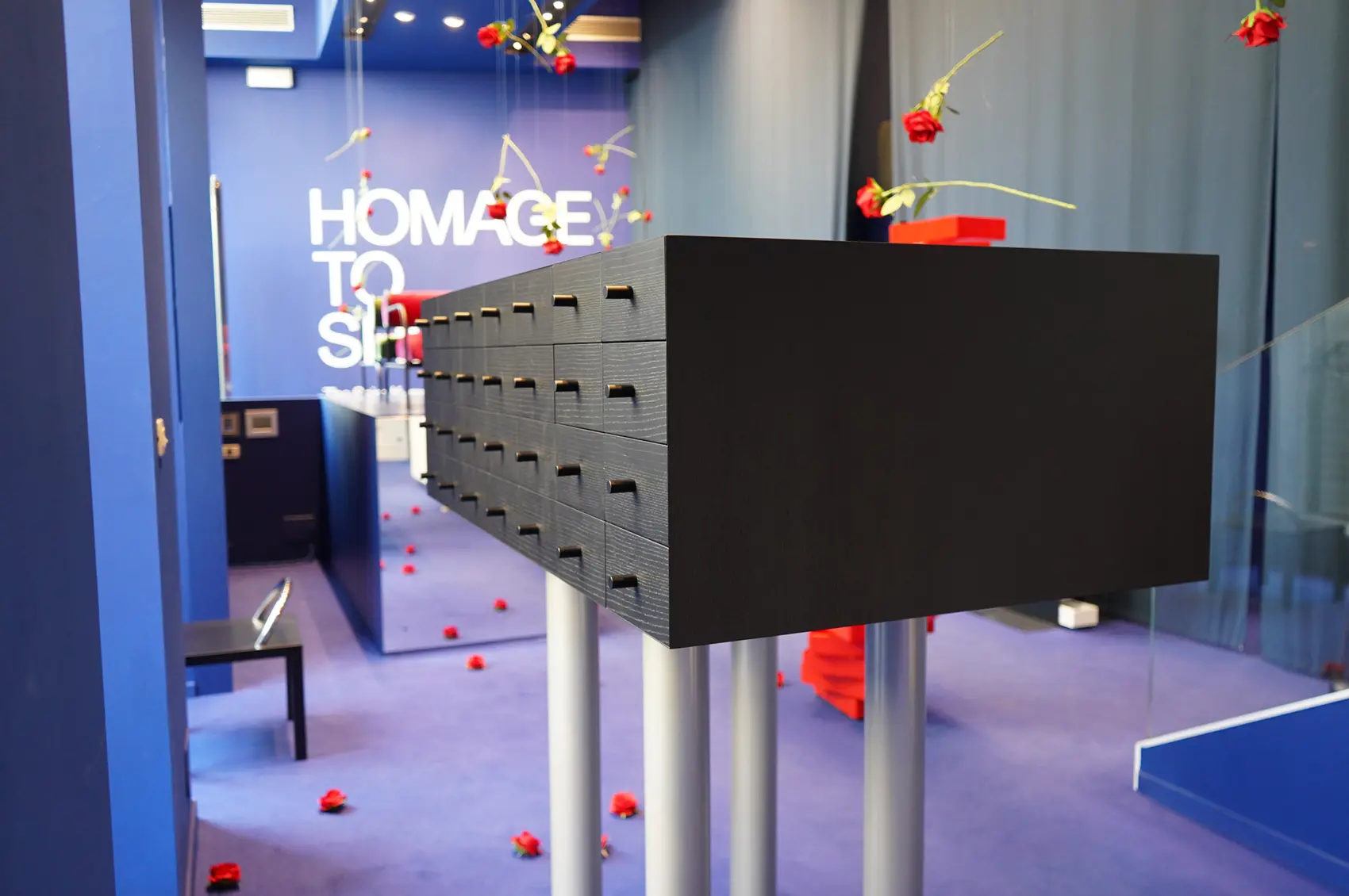 17_DSC02213 "HOMAGE TO SHIRO" The Shiro Kuramata collection for Cappellini photo by IL DESIGN