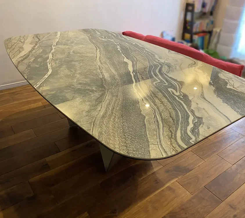 Cattelan Italia SKORPIO KERAMIK ダイニングテーブル