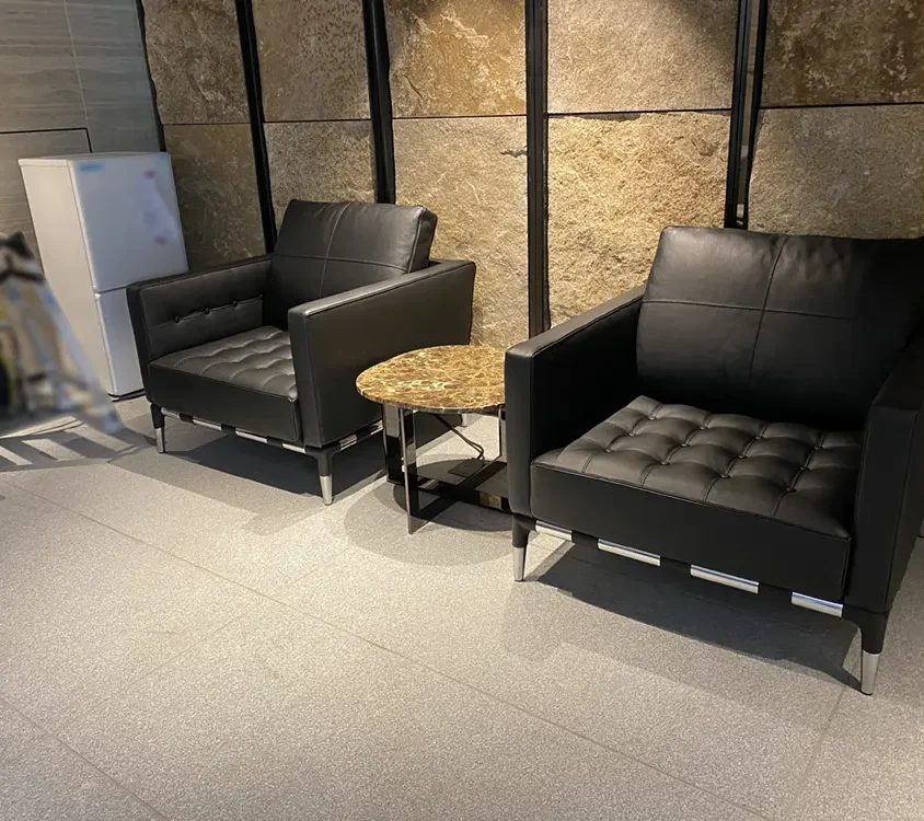 Cassina PRIVÉ アームチェア