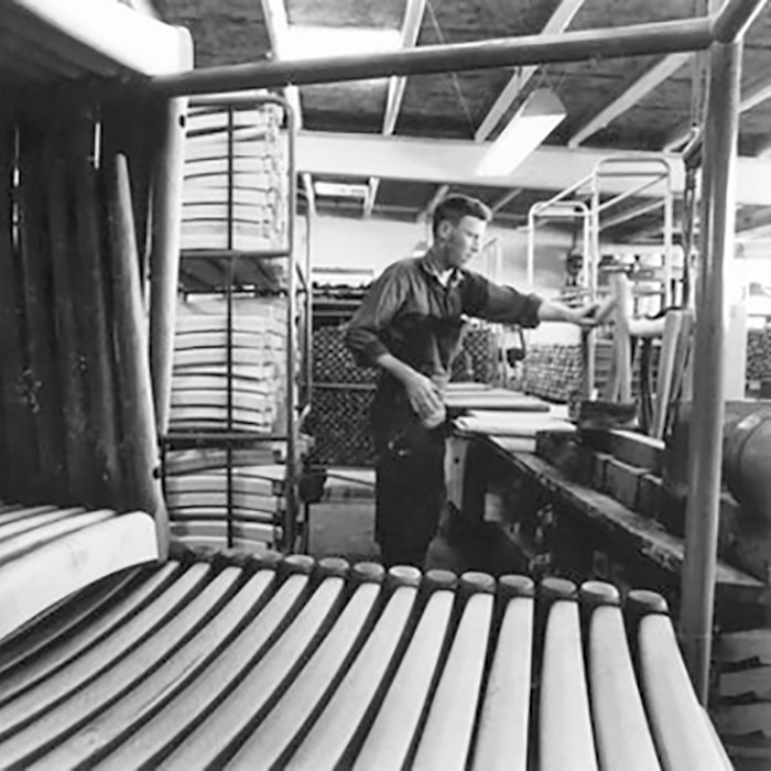 60年代のJ.L.モラー工場のアーカイブ画像