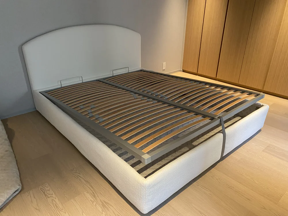 納品事例 Flou MAGNOLIA、BONALDO ART、Cattelan Italia MAGDA